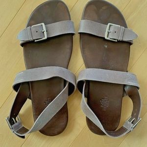 HERMES Men's Gladiator Sandals